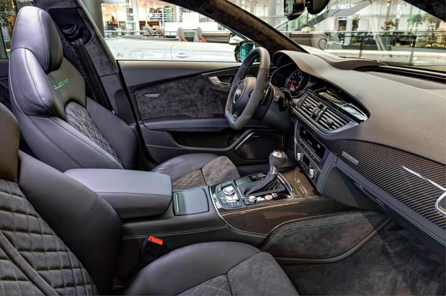 Интерьер Audi RS7 Sportback by Audi Exclusive 2015 года  (фото 8 из 12)